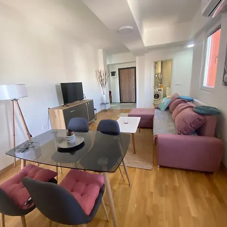 The Urban Haven Апартаменты *